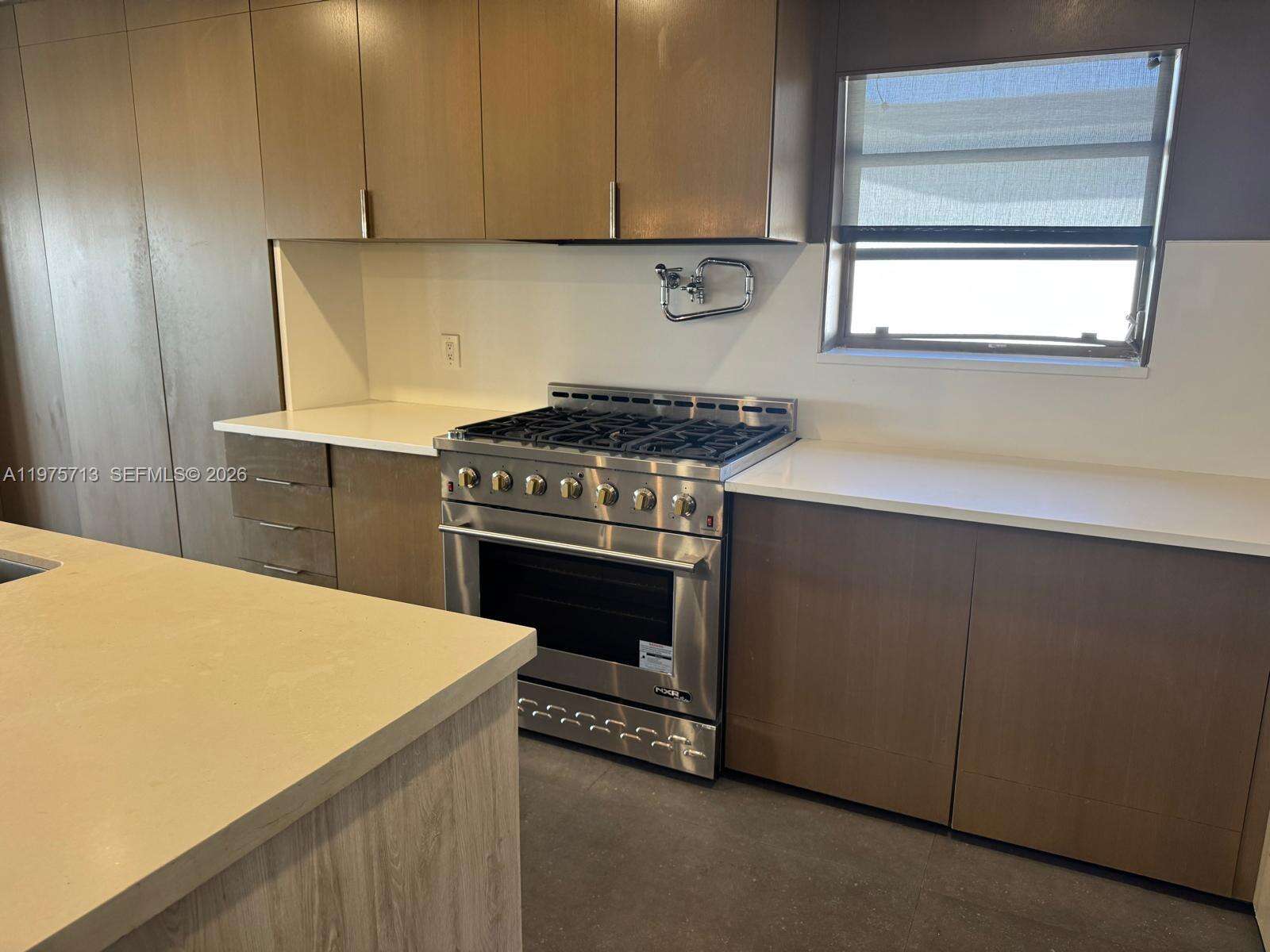 747 Northlake Dr, Hollywood, FL 33019 | Picture 7