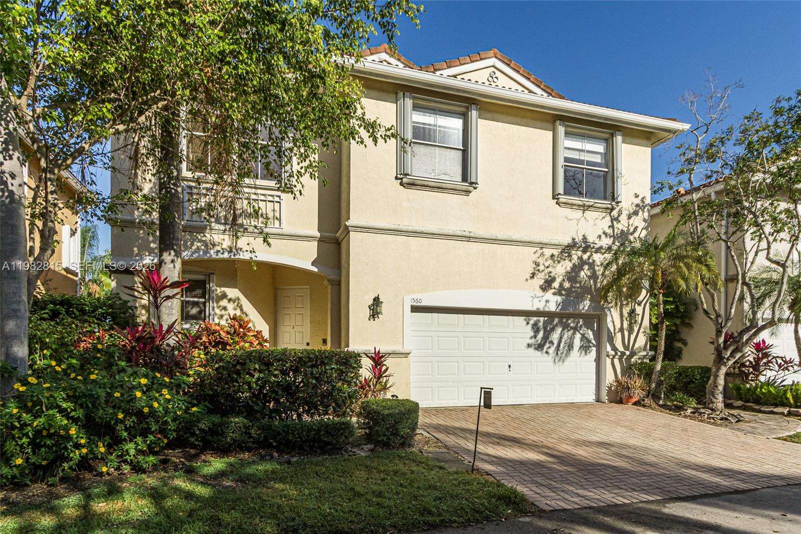1560 Seagrape Way, Hollywood, FL 33019 | Picture 1