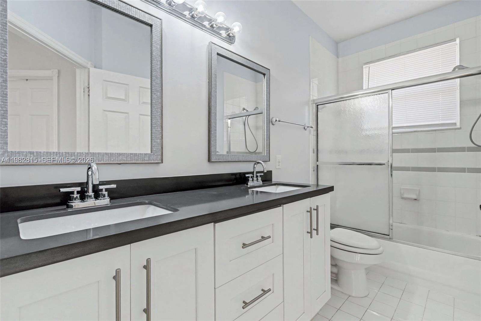 1560 Seagrape Way, Hollywood, FL 33019 | Picture 19