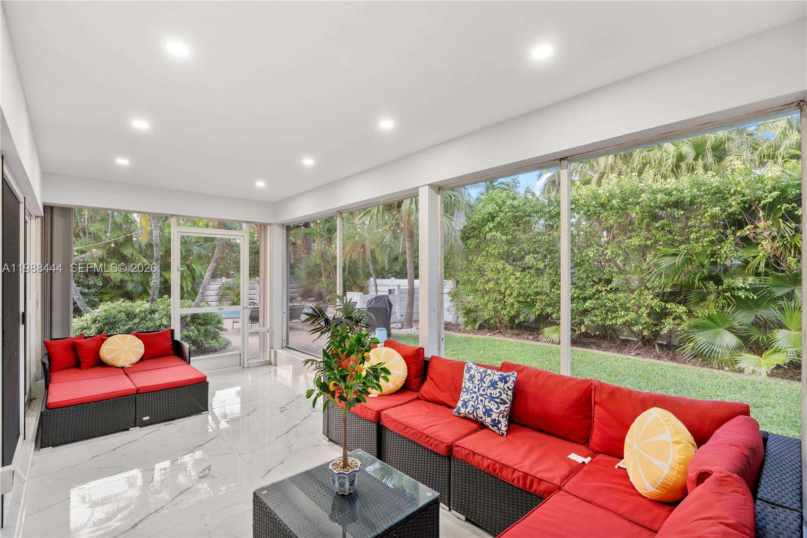 1247 Jackson St, Hollywood, FL 33019 | Picture 11