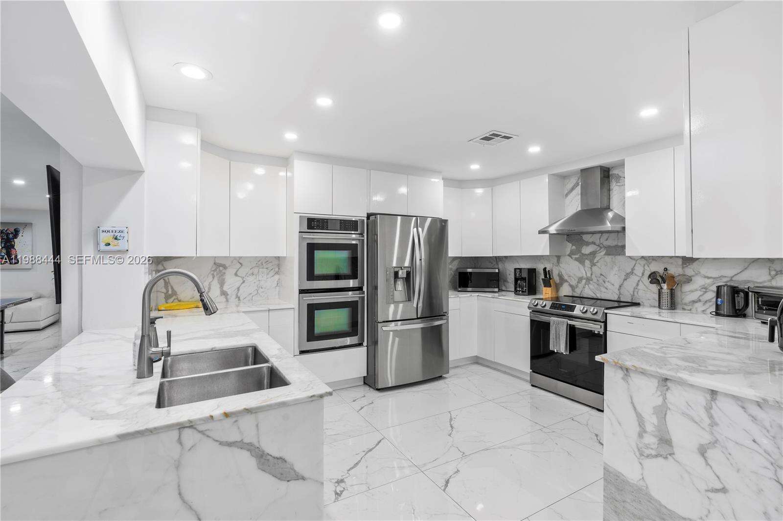 1247 Jackson St, Hollywood, FL 33019 | Picture 13