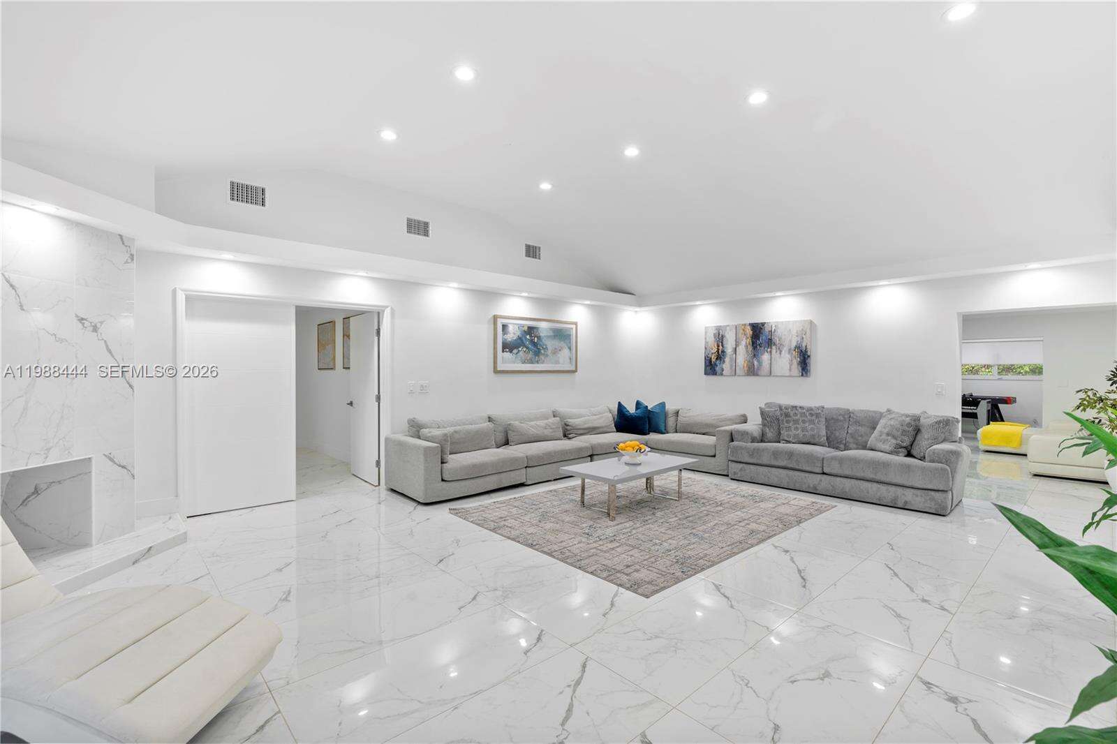 1247 Jackson St, Hollywood, FL 33019 | Picture 3