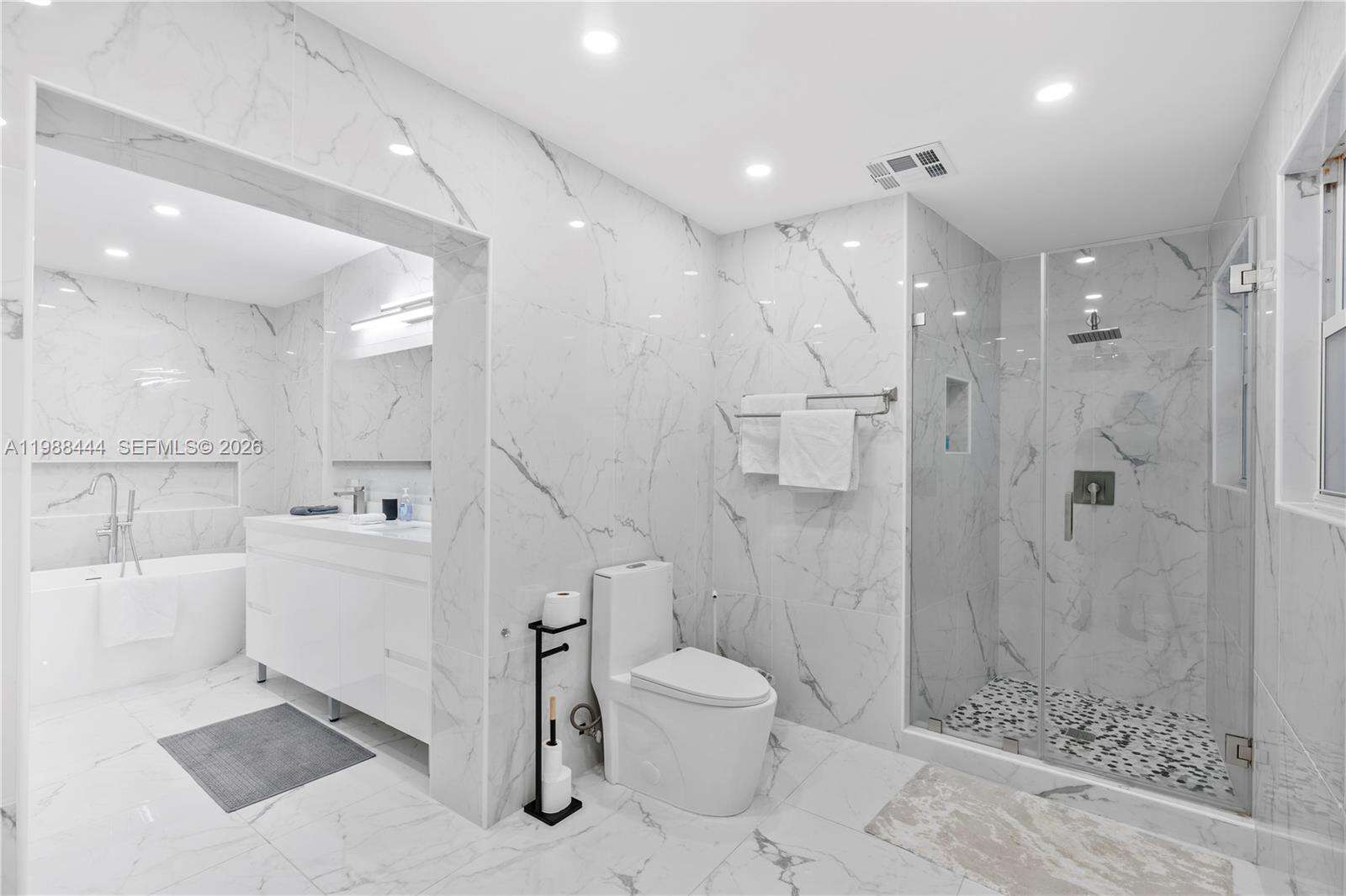 1247 Jackson St, Hollywood, FL 33019 | Picture 29