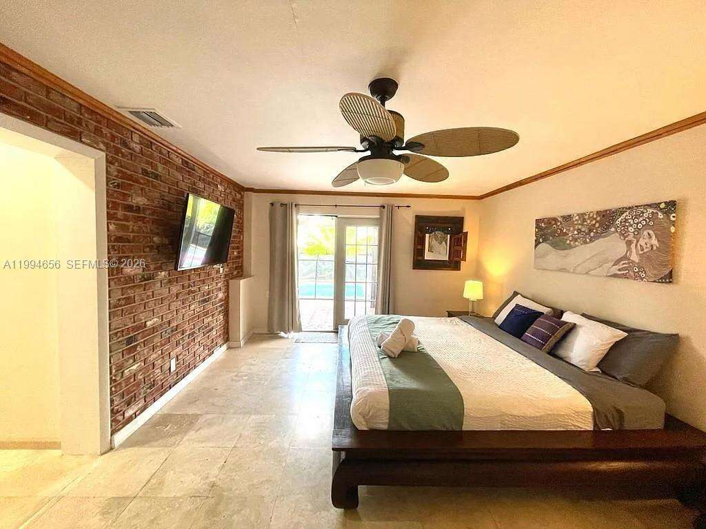 1143 Lincoln St, Hollywood, FL 33019 - For Rent photo 14