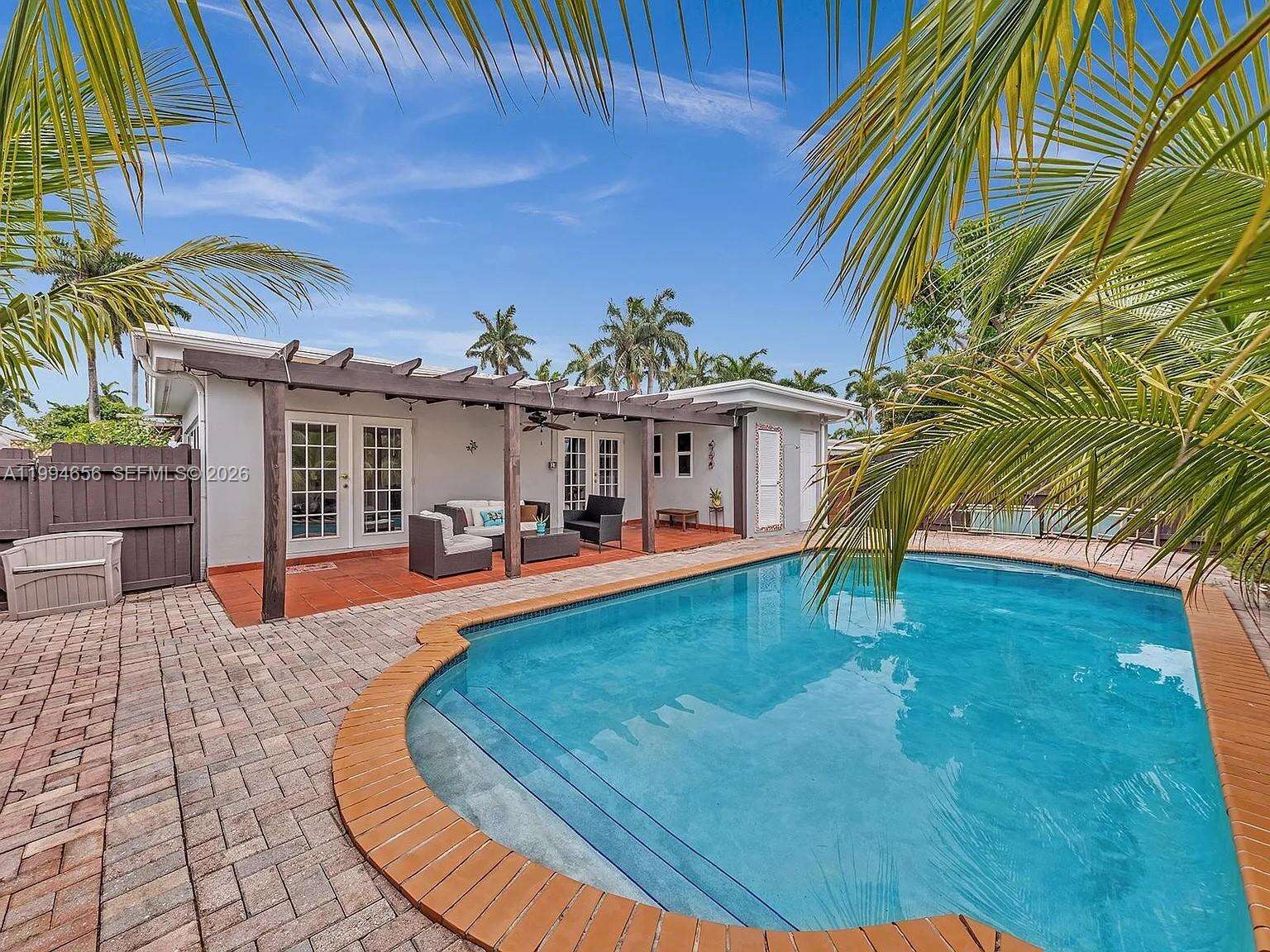 1143 Lincoln St, Hollywood, FL 33019 - For Rent photo 24