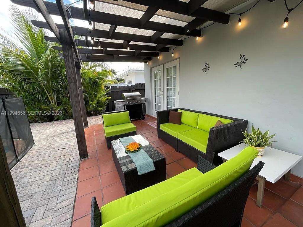 1143 Lincoln St, Hollywood, FL 33019 - For Rent photo 26