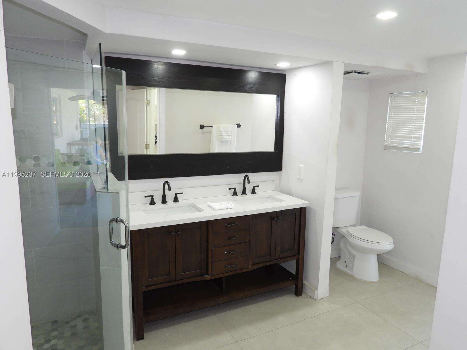 715 Hollywood Blvd, Hollywood, FL 33019 - For Rent photo 14