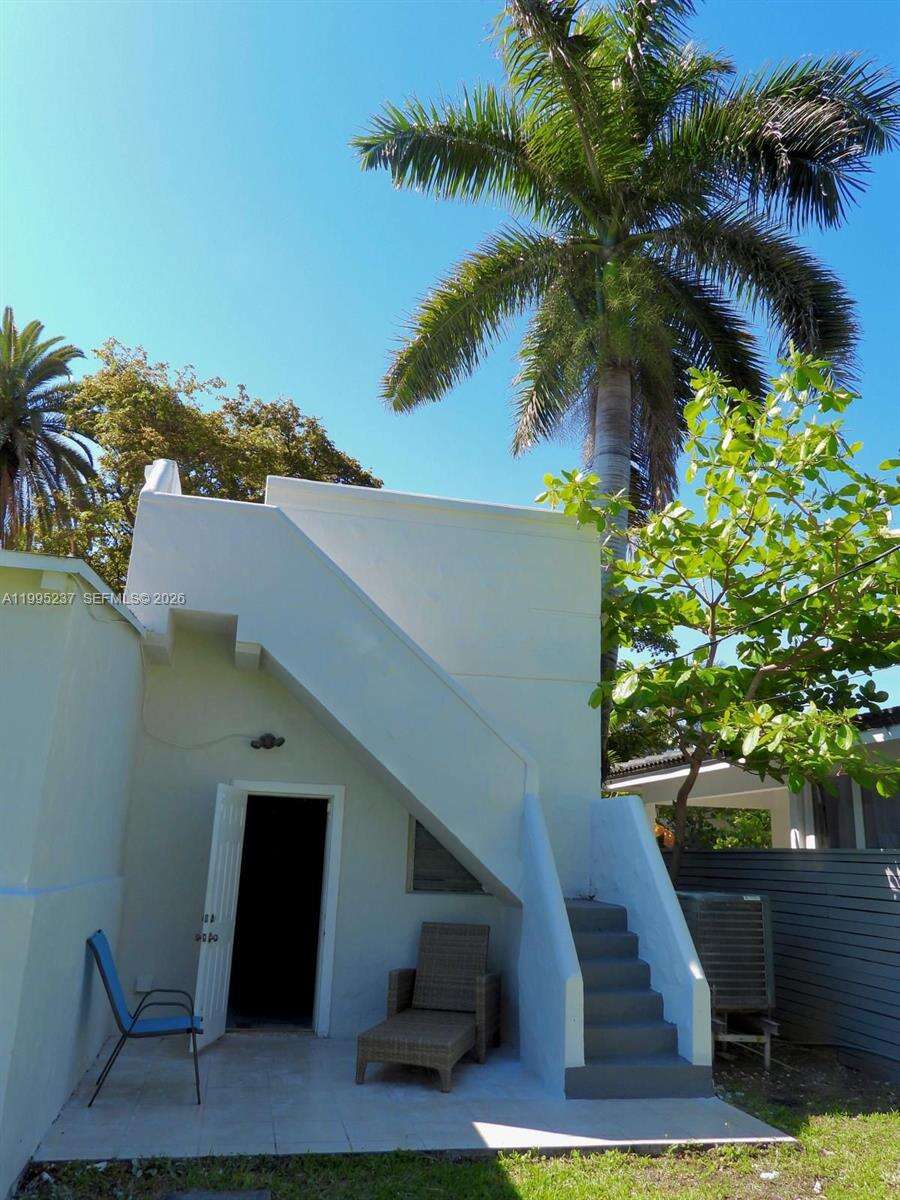 715 Hollywood Blvd, Hollywood, FL 33019 - For Rent photo 26
