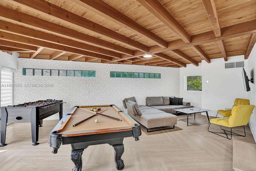 911 Northlake Dr, Hollywood, FL 33019 - For Rent photo 21