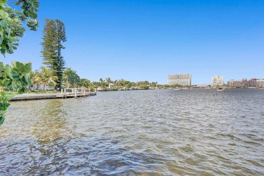 911 Northlake Dr, Hollywood, FL 33019 - For Rent photo 36