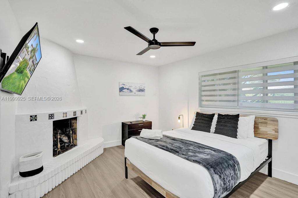 911 Northlake Dr, Hollywood, FL 33019 - For Rent photo 40