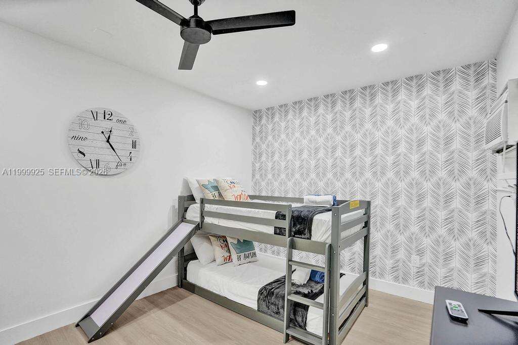 911 Northlake Dr, Hollywood, FL 33019 - For Rent photo 57
