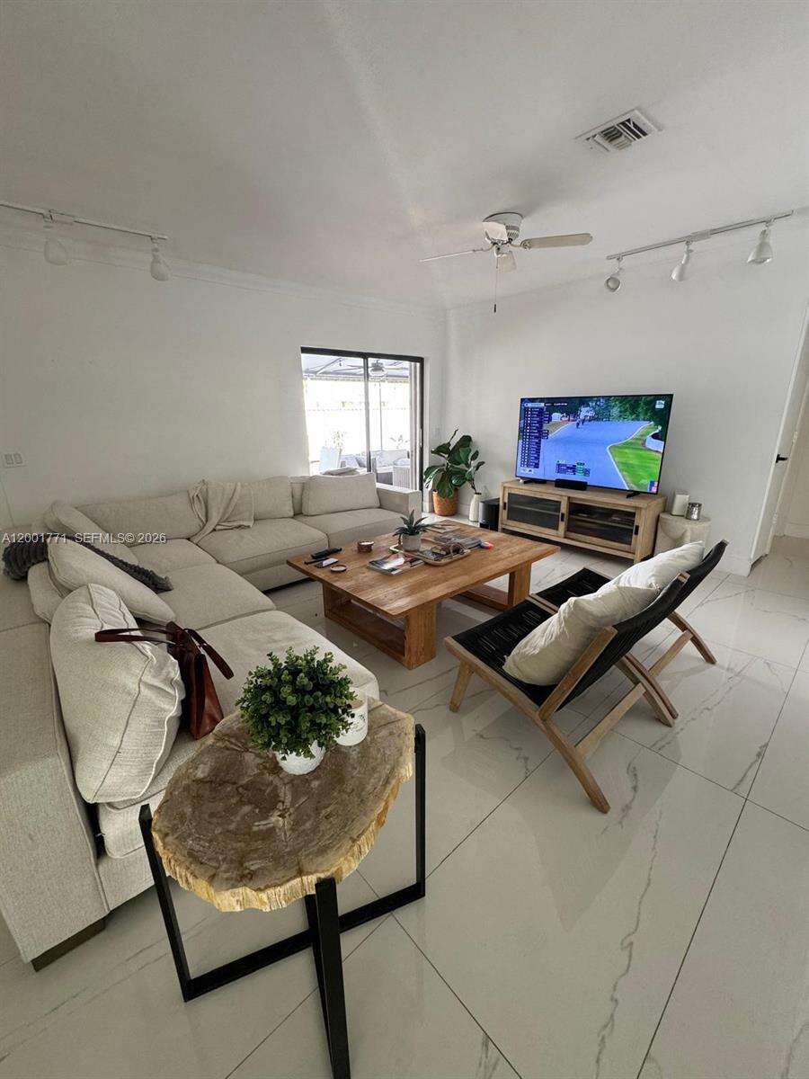 230 Cranwood Dr, Key Biscayne, FL 33149 - For Rent photo 9