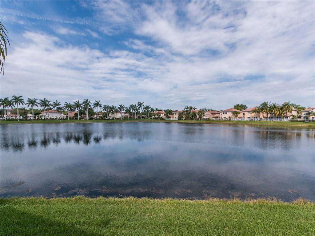 1590 Seagrape Way, Hollywood, FL 33019 - For Rent photo 2