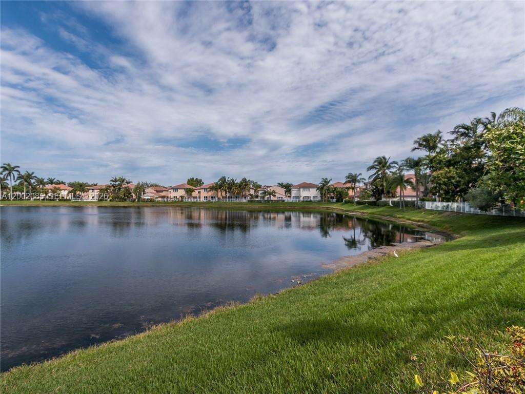 1590 Seagrape Way, Hollywood, FL 33019 - For Rent photo 4