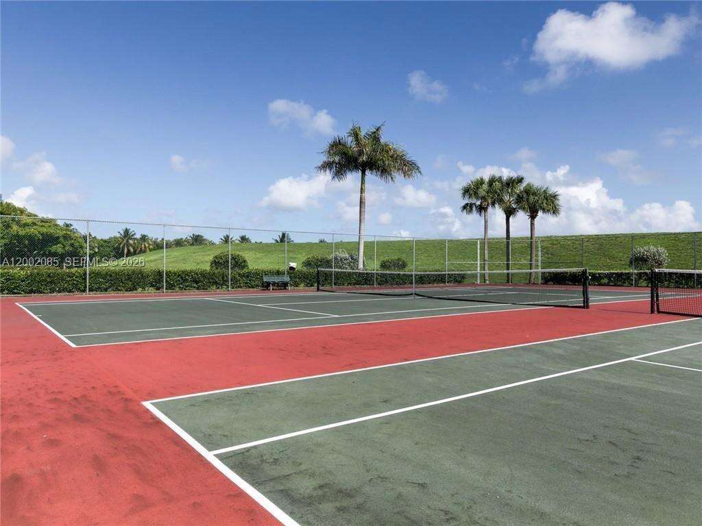 1590 Seagrape Way, Hollywood, FL 33019 - For Rent photo 42