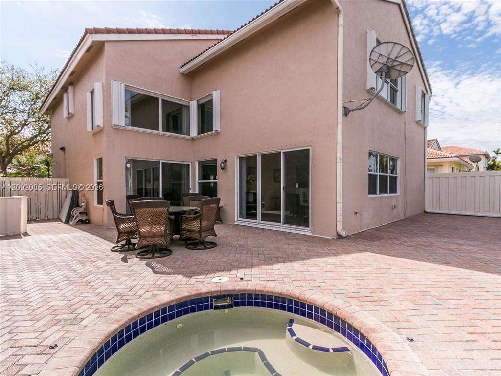 1590 Seagrape Way, Hollywood, FL 33019 - For Rent photo 7