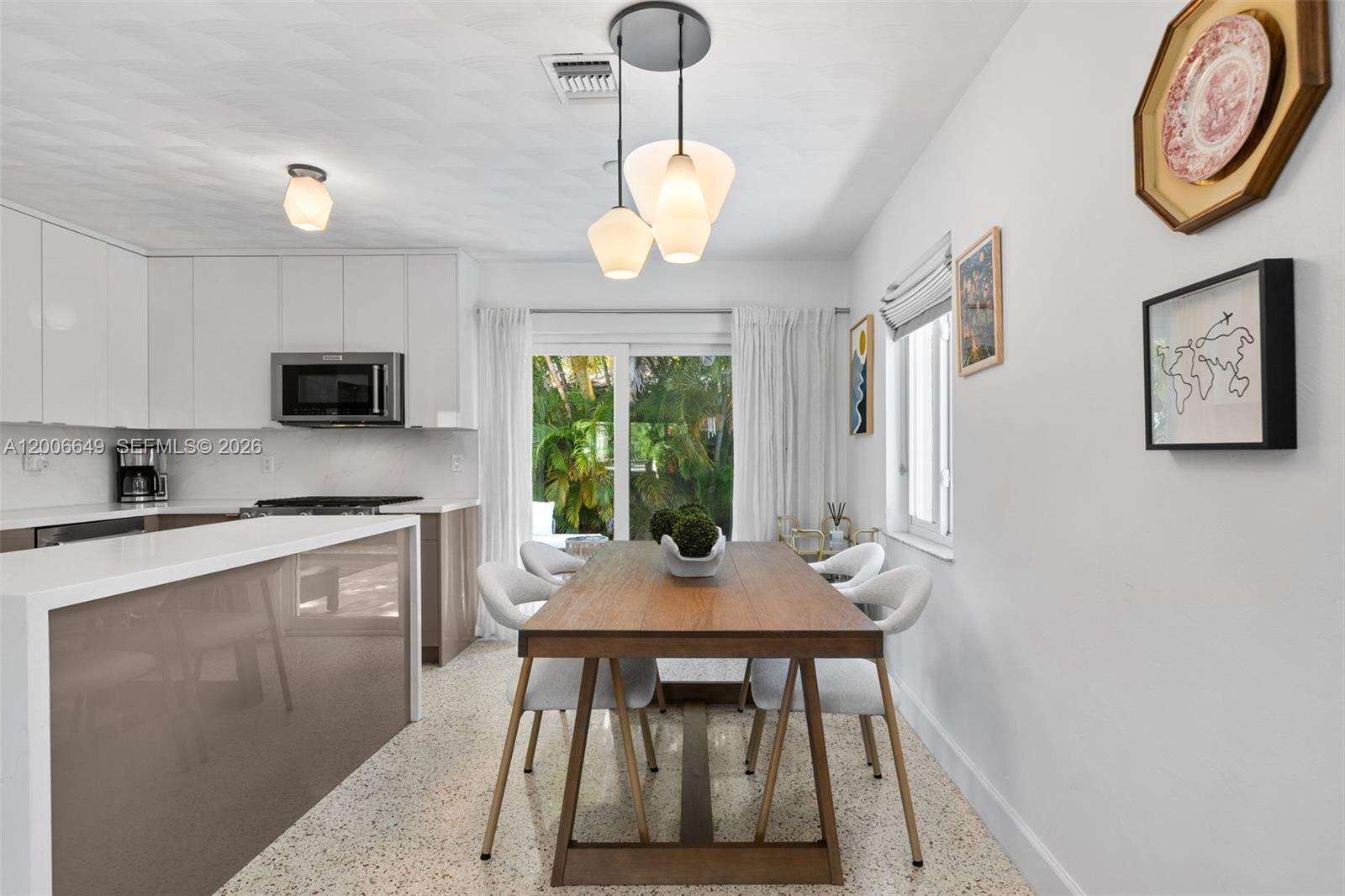 930 11th Ct, Hollywood, FL 33019 - For Rent photo 15