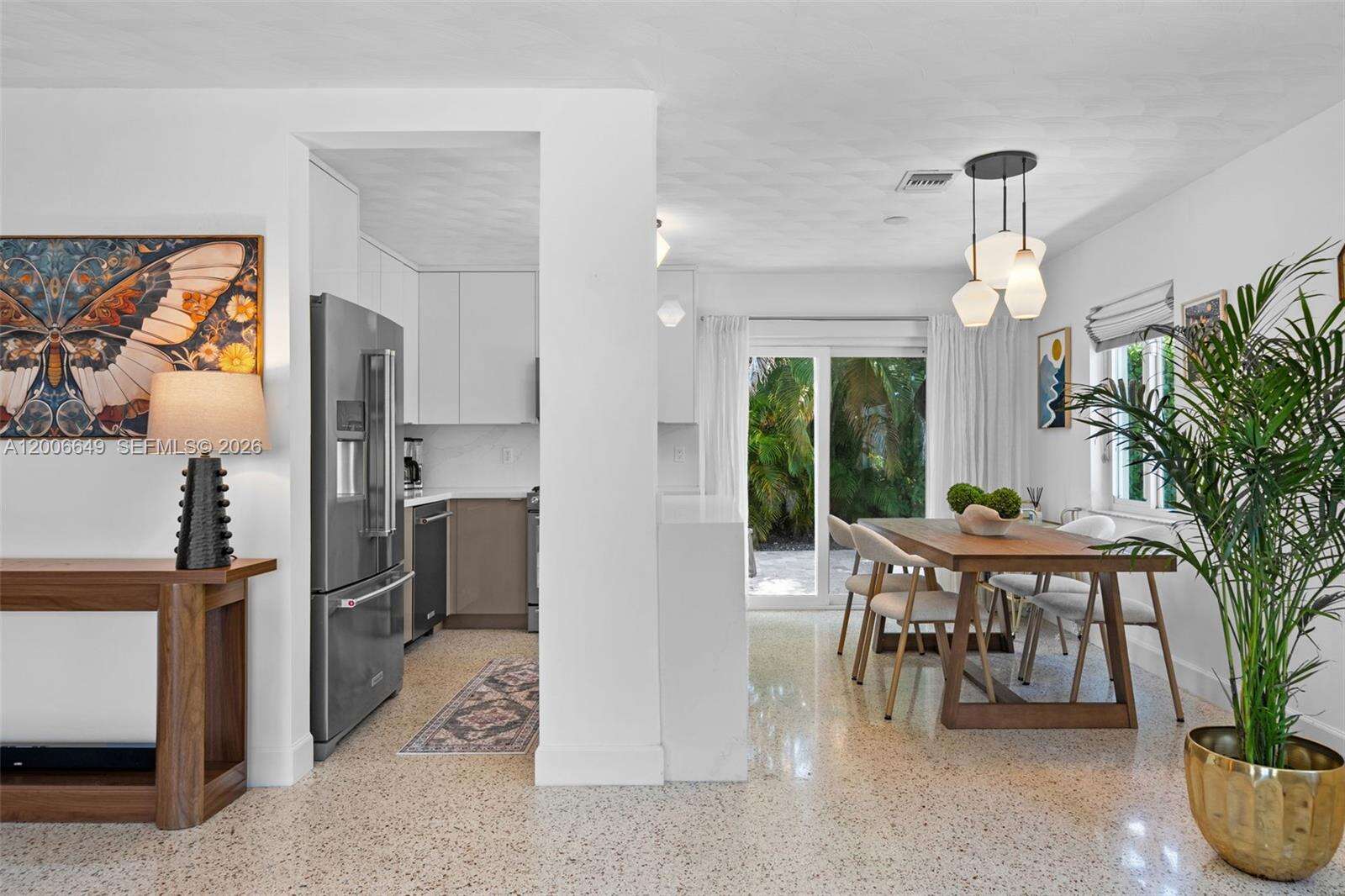 930 11th Ct, Hollywood, FL 33019 - For Rent photo 16