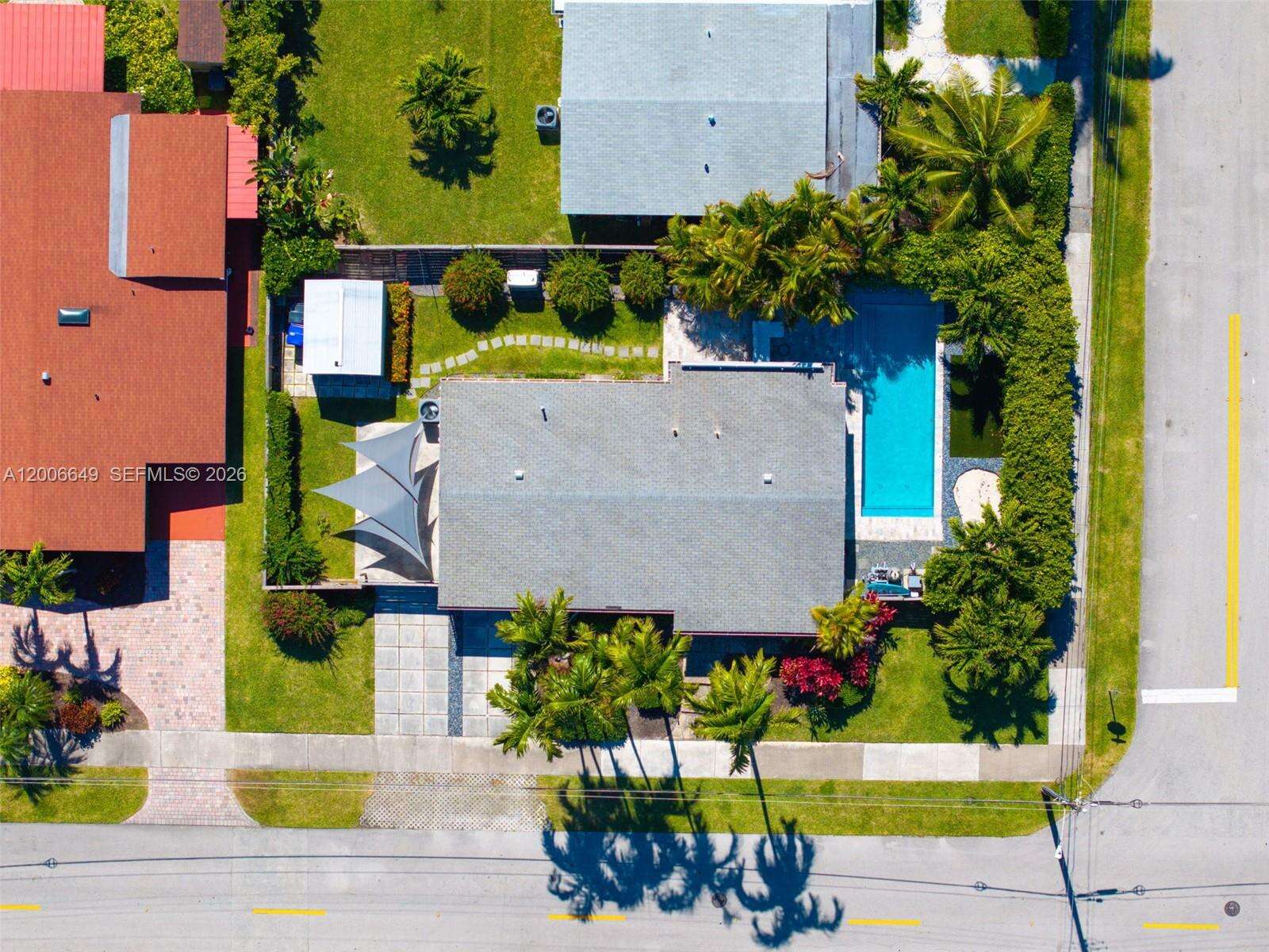 930 11th Ct, Hollywood, FL 33019 - For Rent photo 21