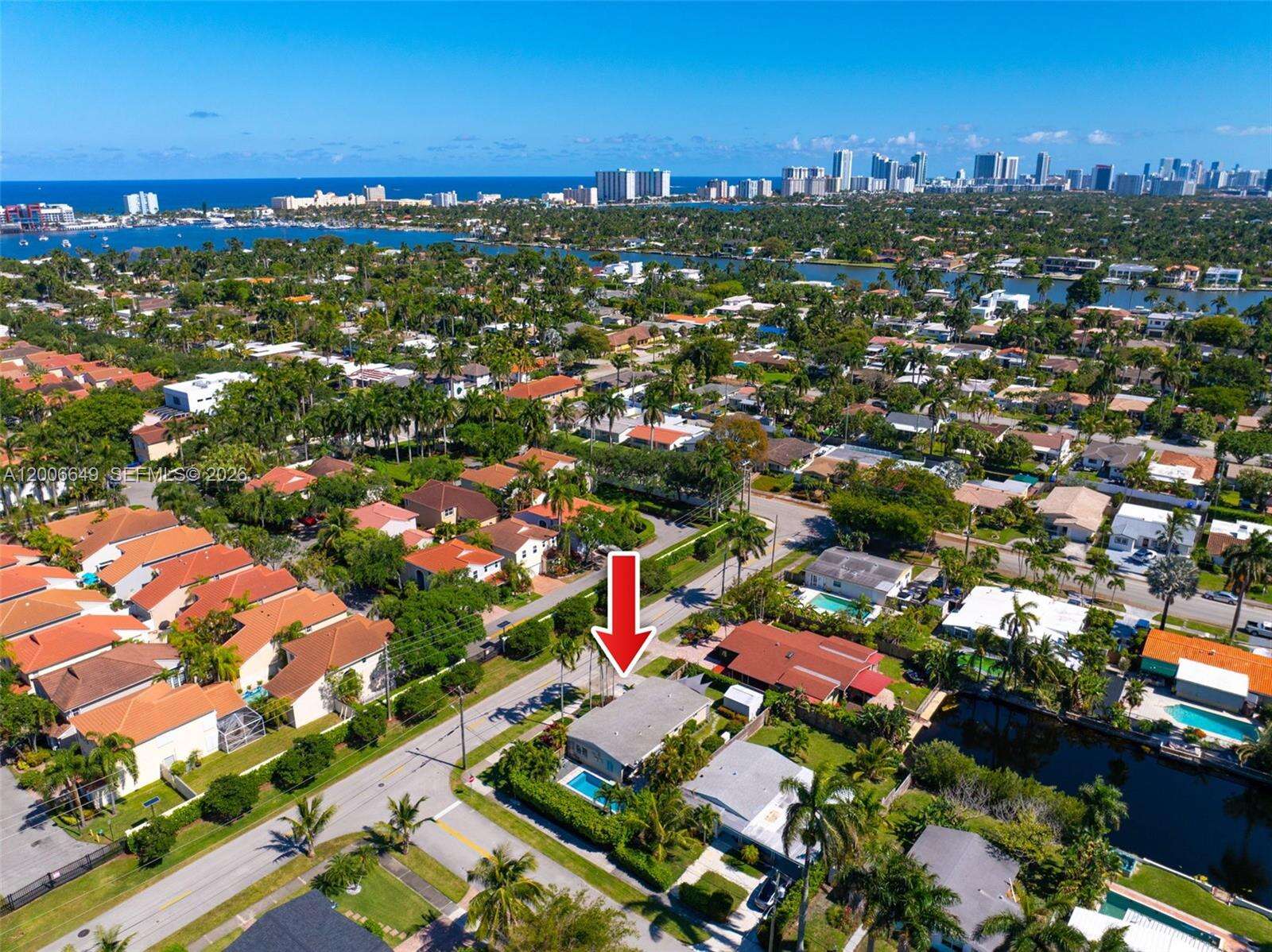 930 11th Ct, Hollywood, FL 33019 - For Rent photo 24