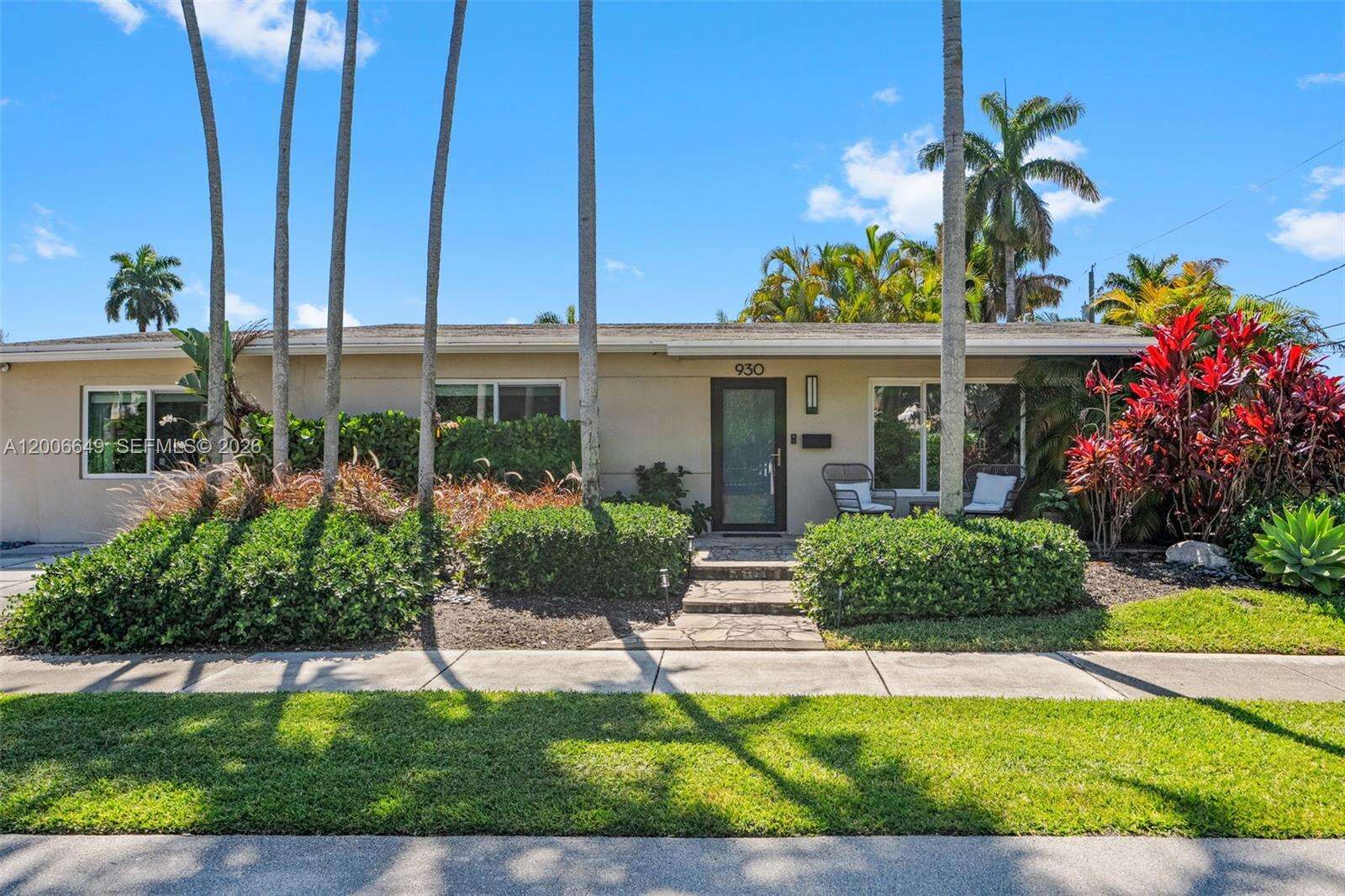 930 11th Ct, Hollywood, FL 33019 - For Rent photo 42