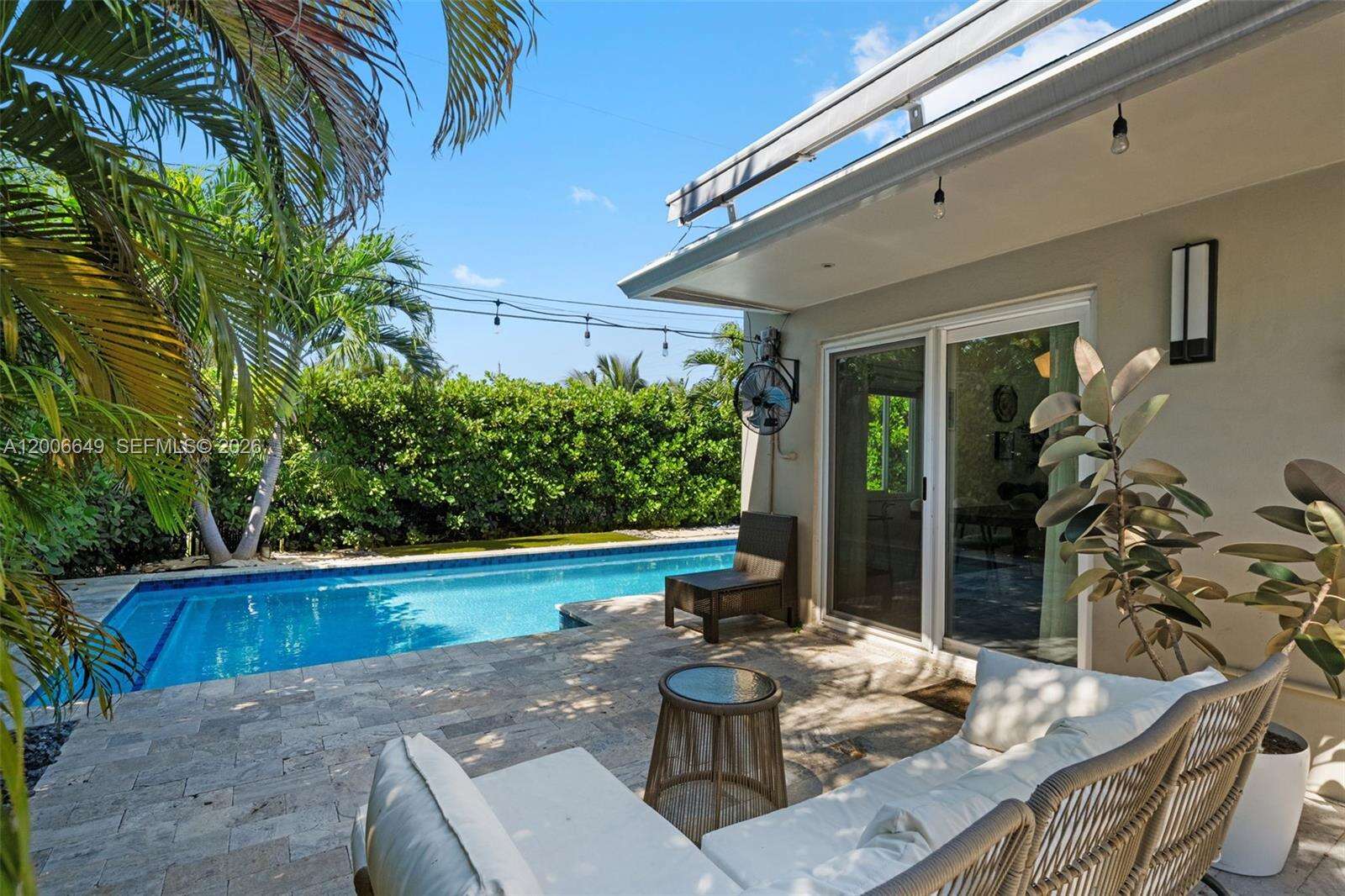 930 11th Ct, Hollywood, FL 33019 - For Rent photo 46