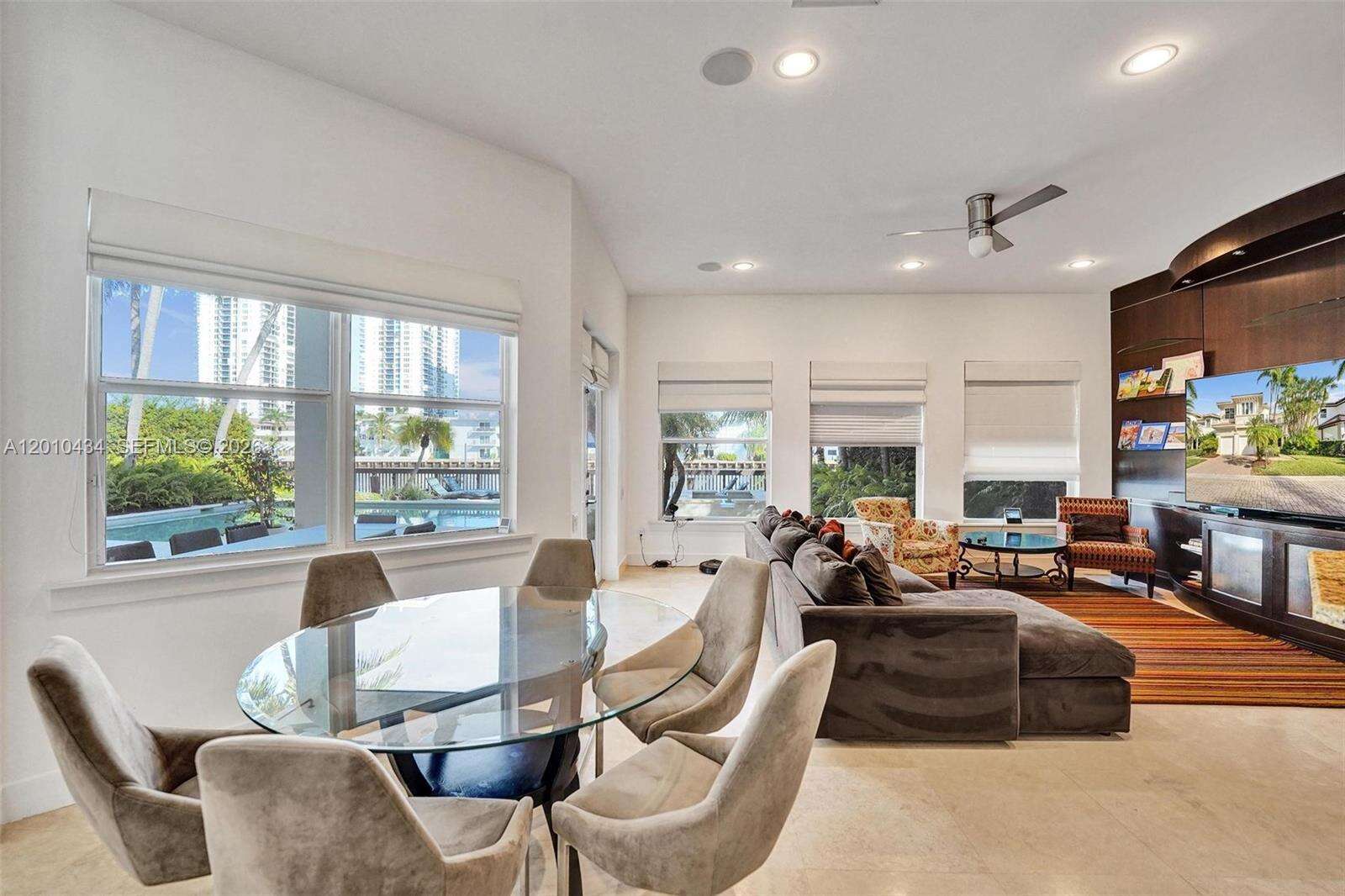 1575 Windjammer Way, Hollywood, FL 33019 - For Rent photo 17