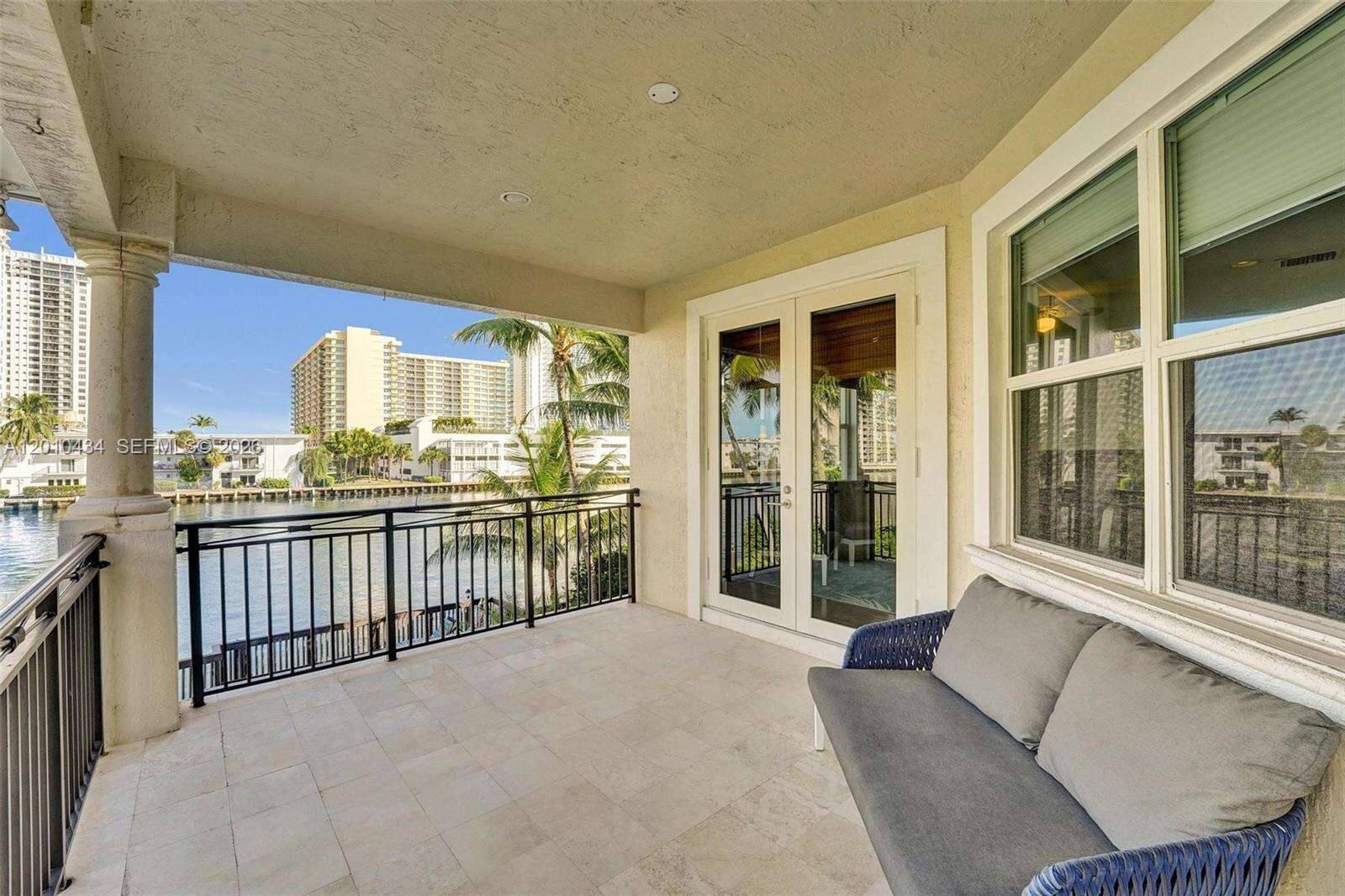 1575 Windjammer Way, Hollywood, FL 33019 - For Rent photo 31