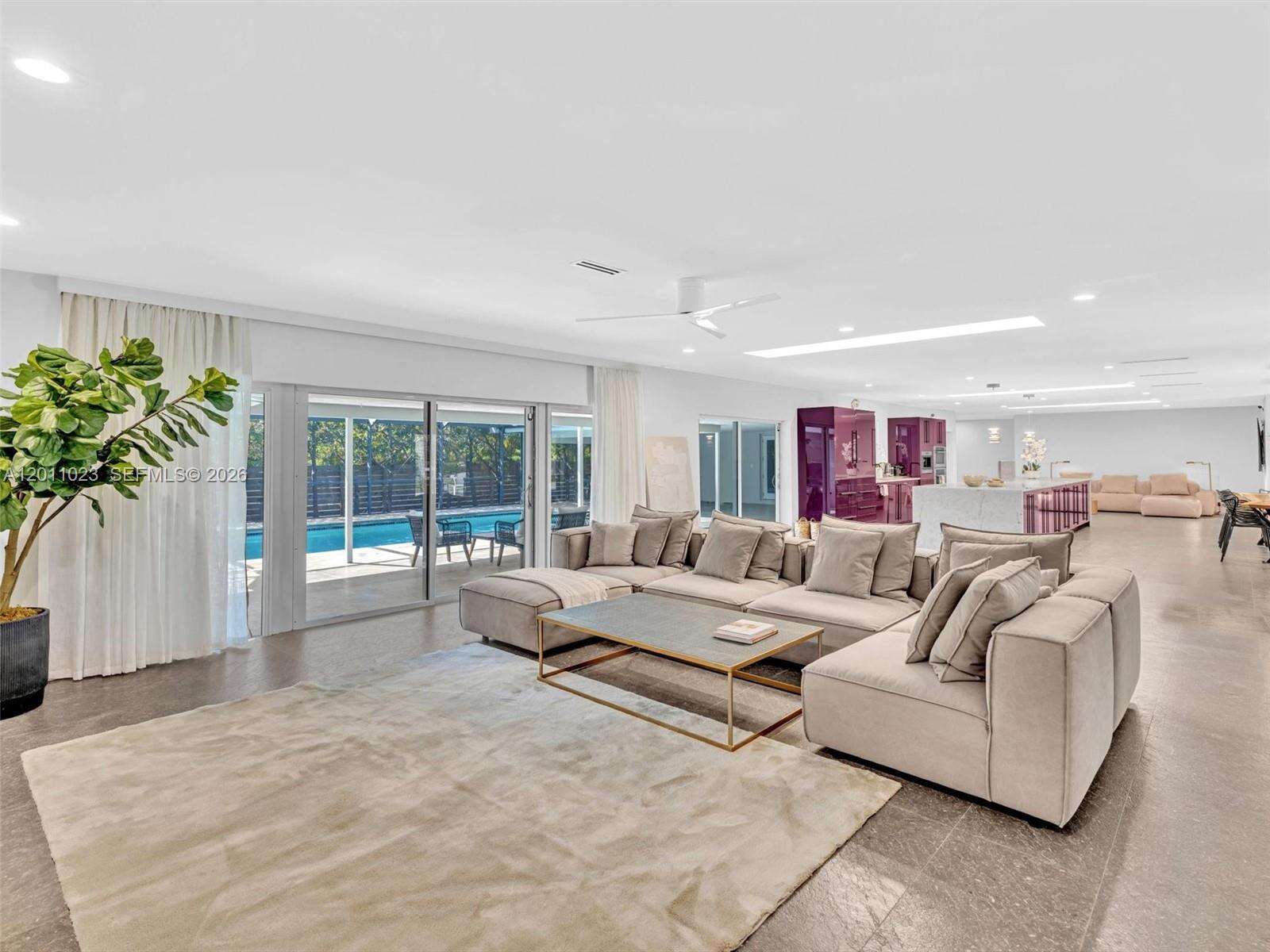 840 Southlake Dr, Hollywood, FL 33019 - For Rent photo 20