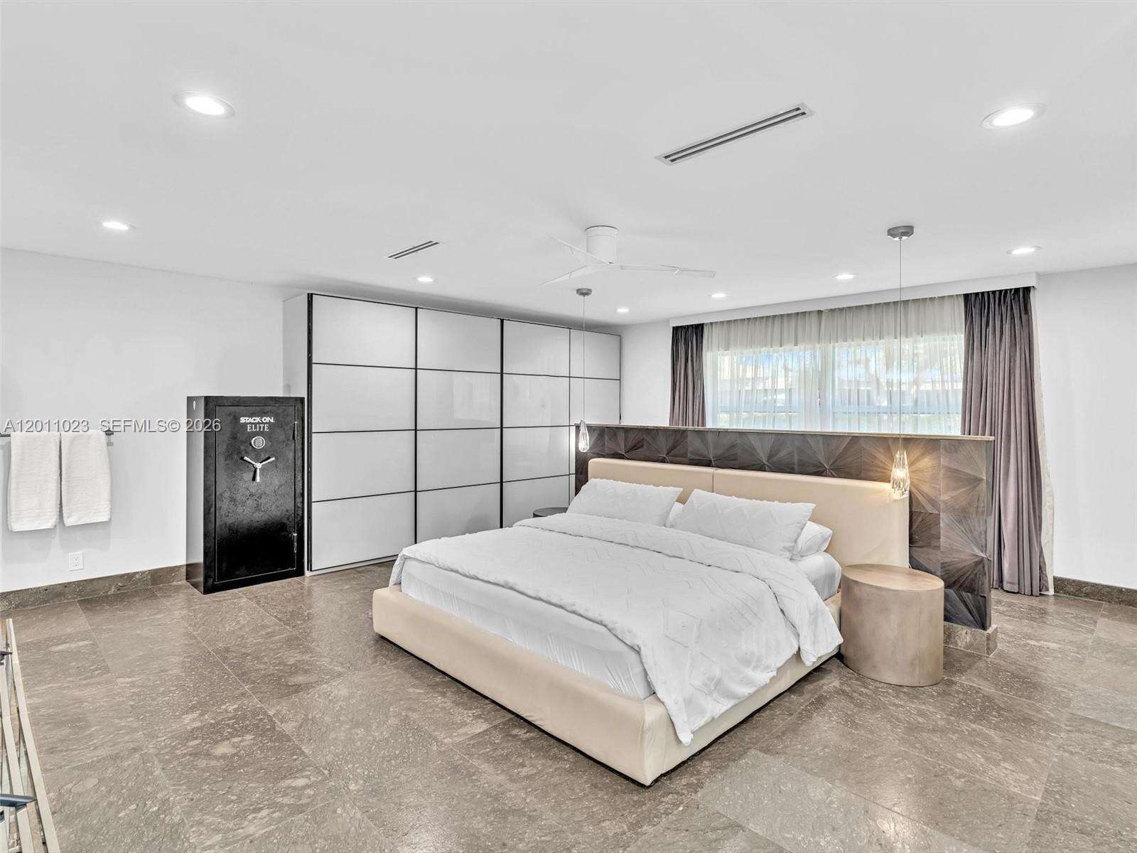840 Southlake Dr, Hollywood, FL 33019 - For Rent photo 60