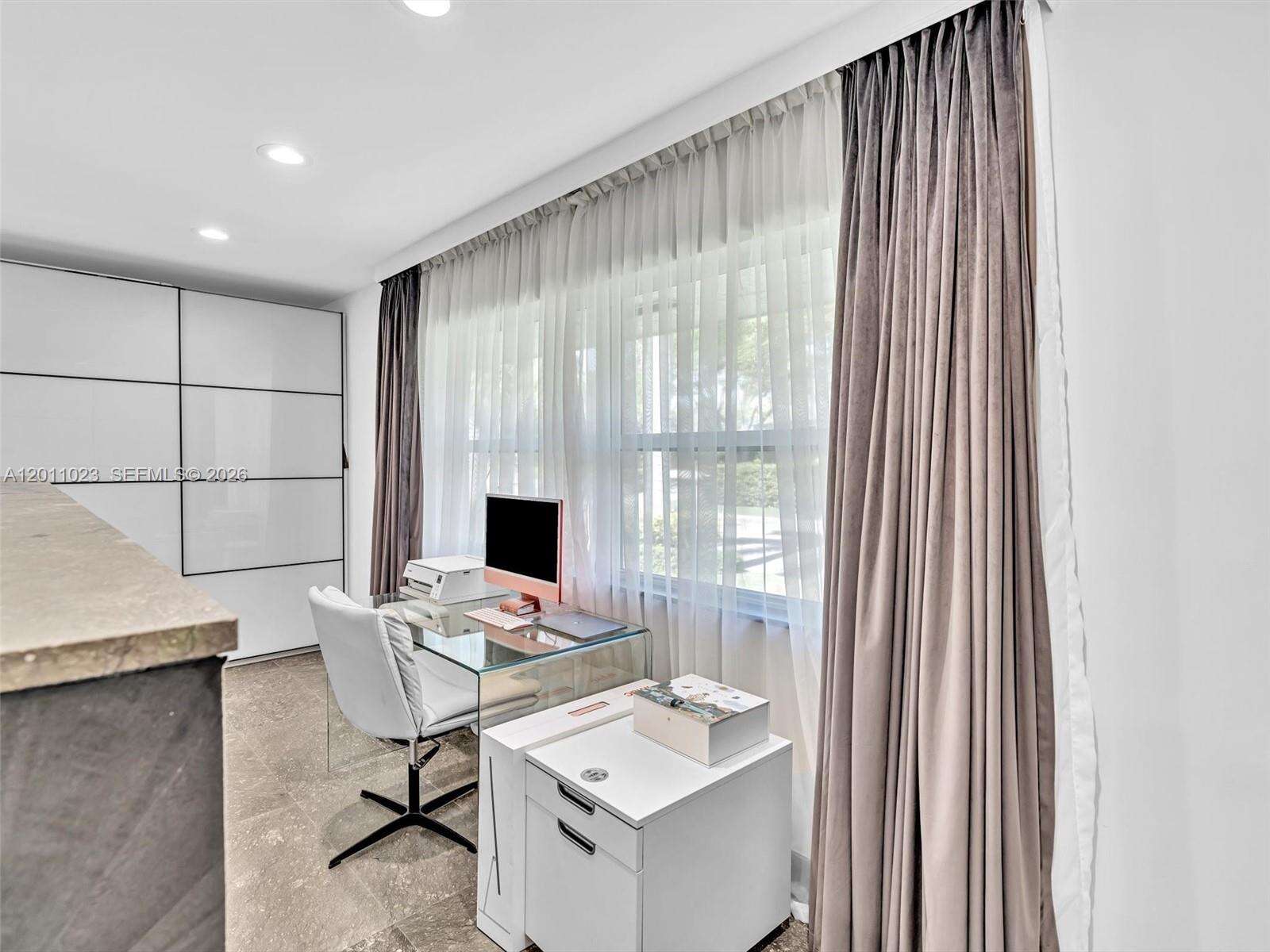 840 Southlake Dr, Hollywood, FL 33019 - For Rent photo 62
