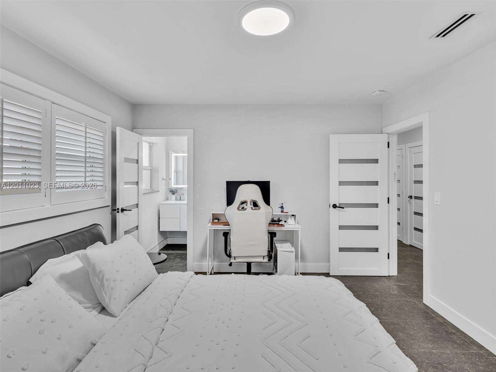 840 Southlake Dr, Hollywood, FL 33019 - For Rent photo 81