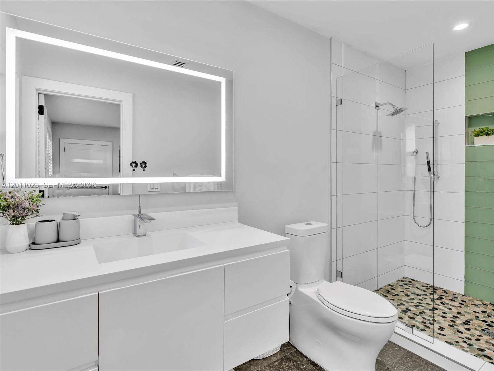 840 Southlake Dr, Hollywood, FL 33019 - For Rent photo 83