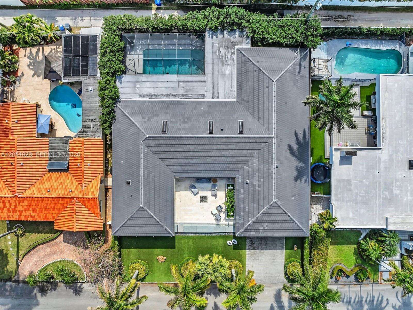 840 Southlake Dr, Hollywood, FL 33019 - For Rent photo 90