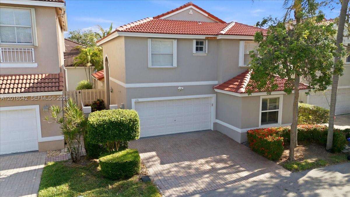 1135 Oysterwood St, Hollywood, FL 33019 - For Rent photo 1