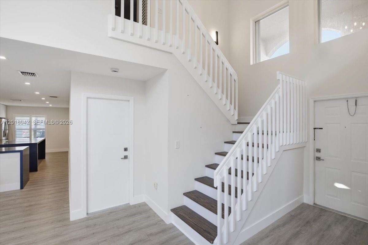 1135 Oysterwood St, Hollywood, FL 33019 - For Rent photo 34