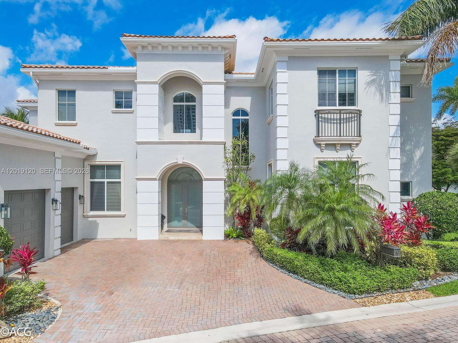 1480 Windjammer Way, Hollywood, FL 33019 - For Rent photo 2