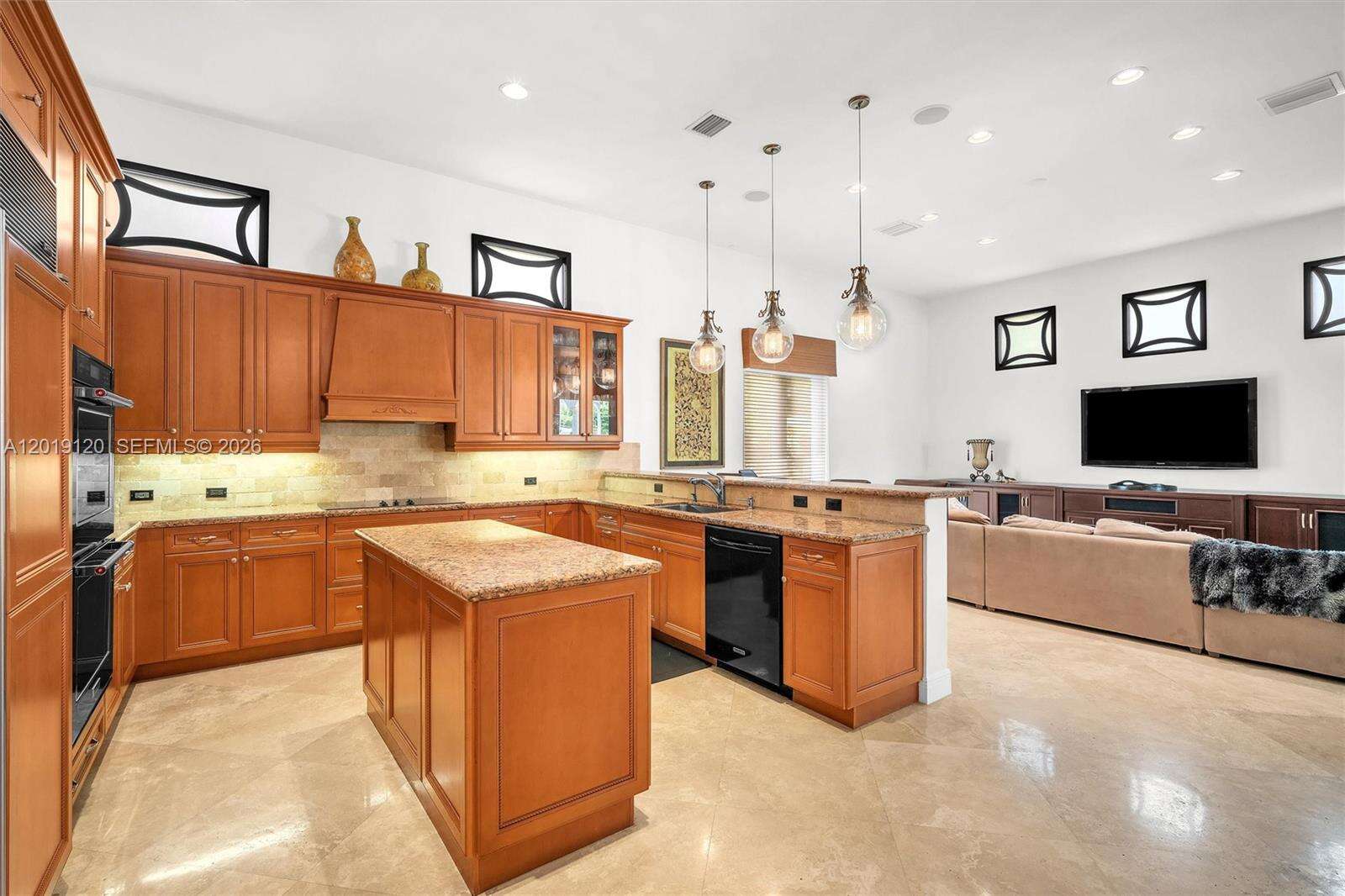 1480 Windjammer Way, Hollywood, FL 33019 - For Rent photo 12