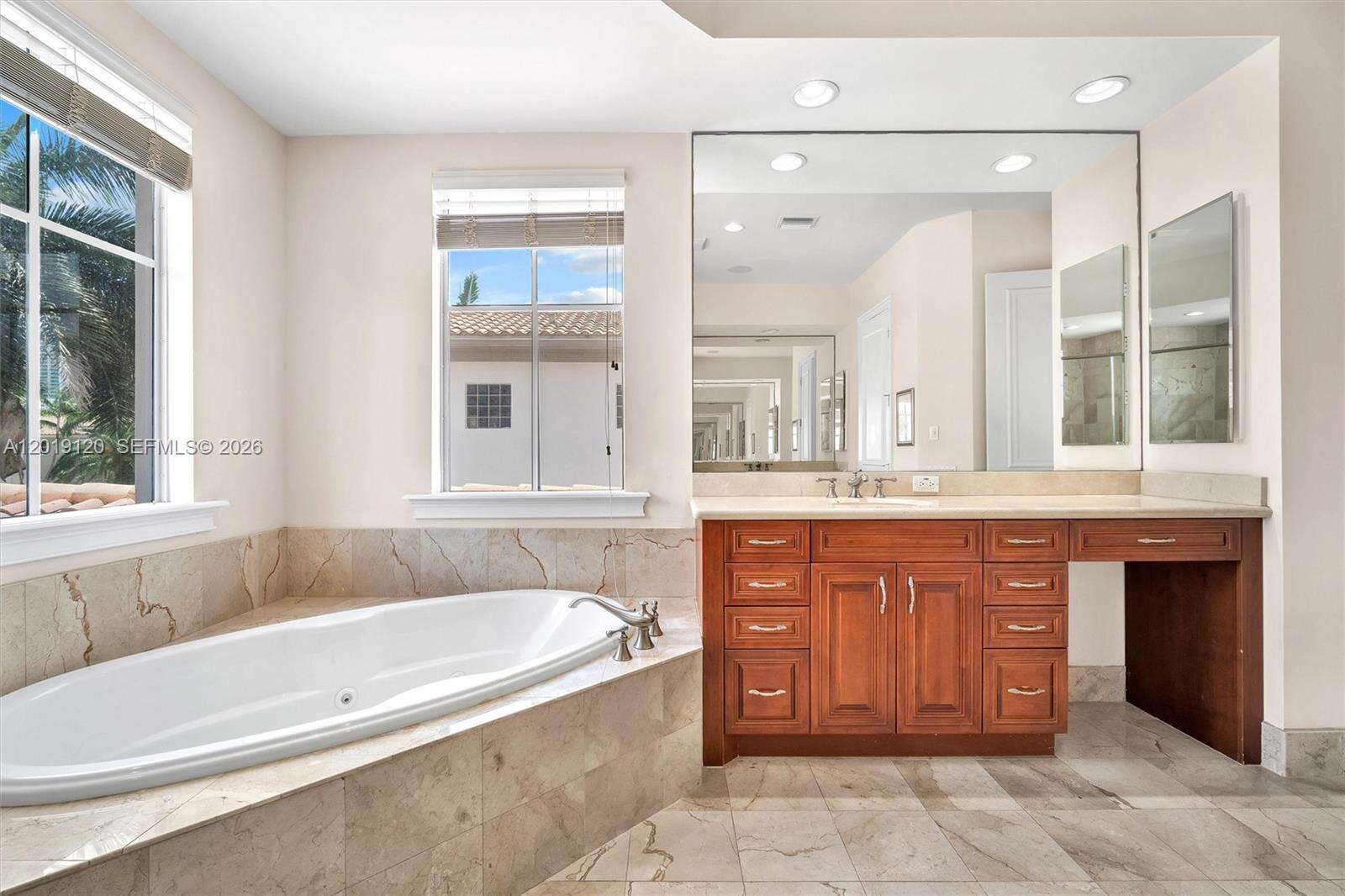 1480 Windjammer Way, Hollywood, FL 33019 - For Rent photo 31