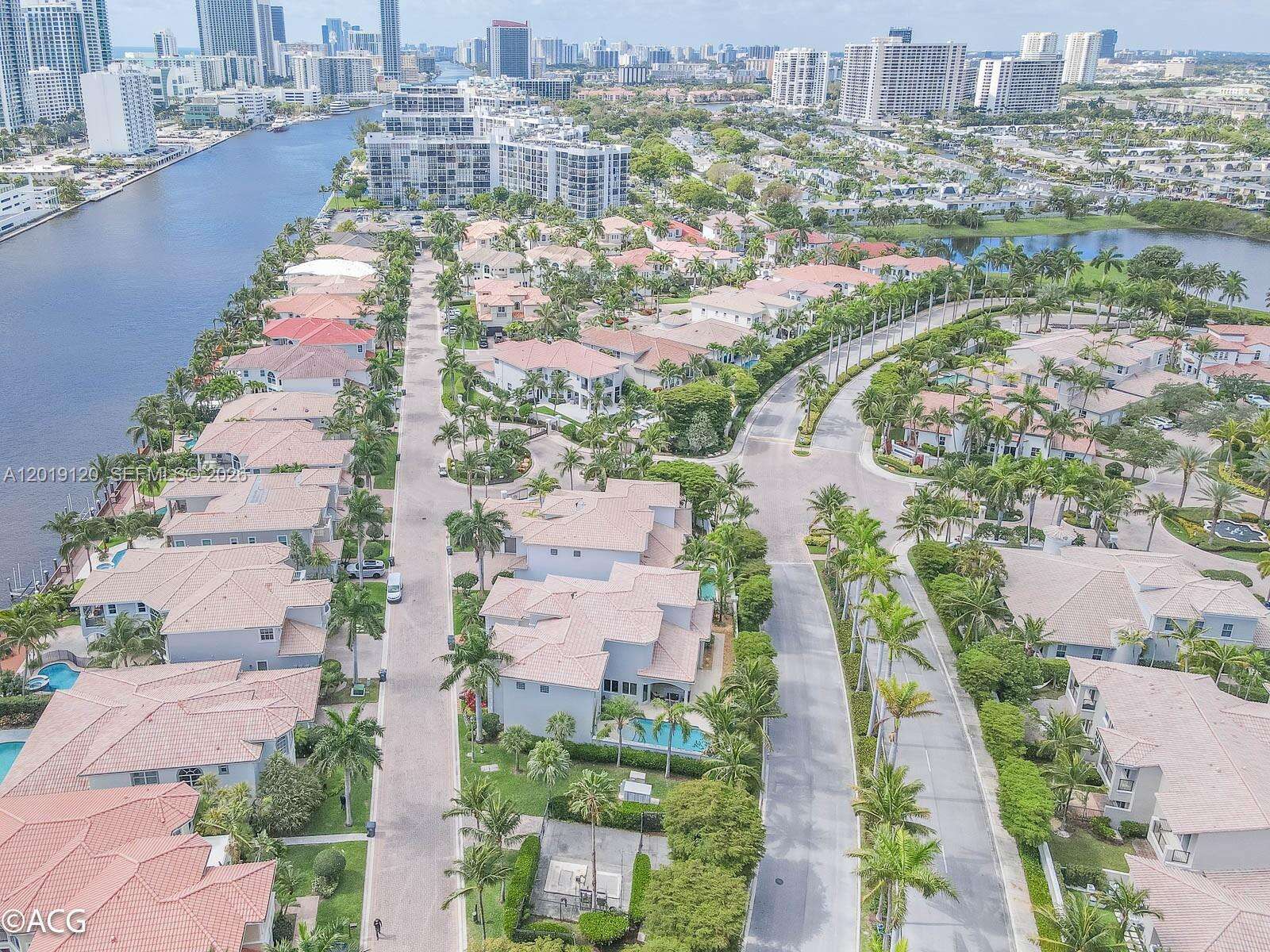 1480 Windjammer Way, Hollywood, FL 33019 - For Rent photo 52