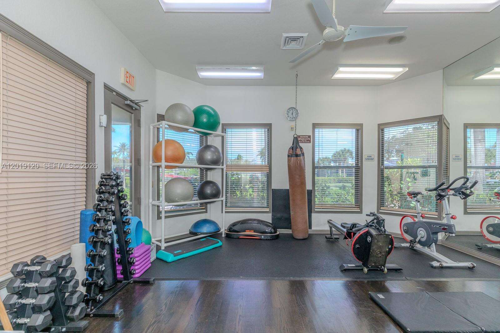 1480 Windjammer Way, Hollywood, FL 33019 - For Rent photo 71