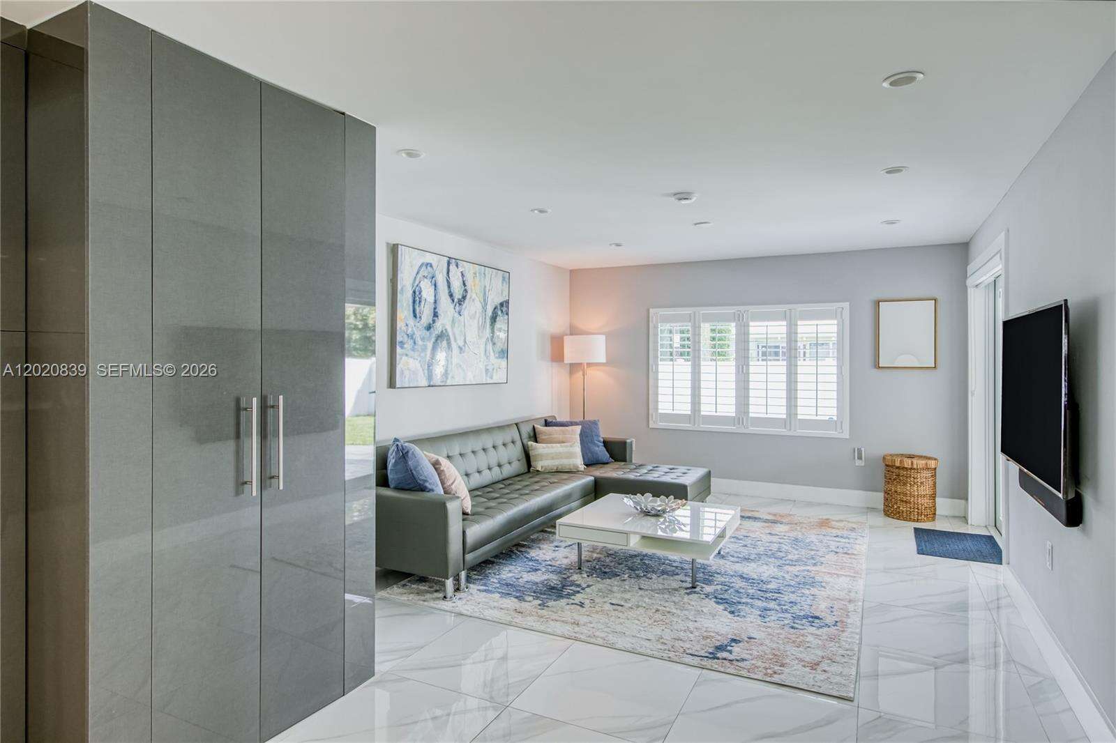 1239 Washington St, Hollywood, FL 33019 - For Rent photo 11