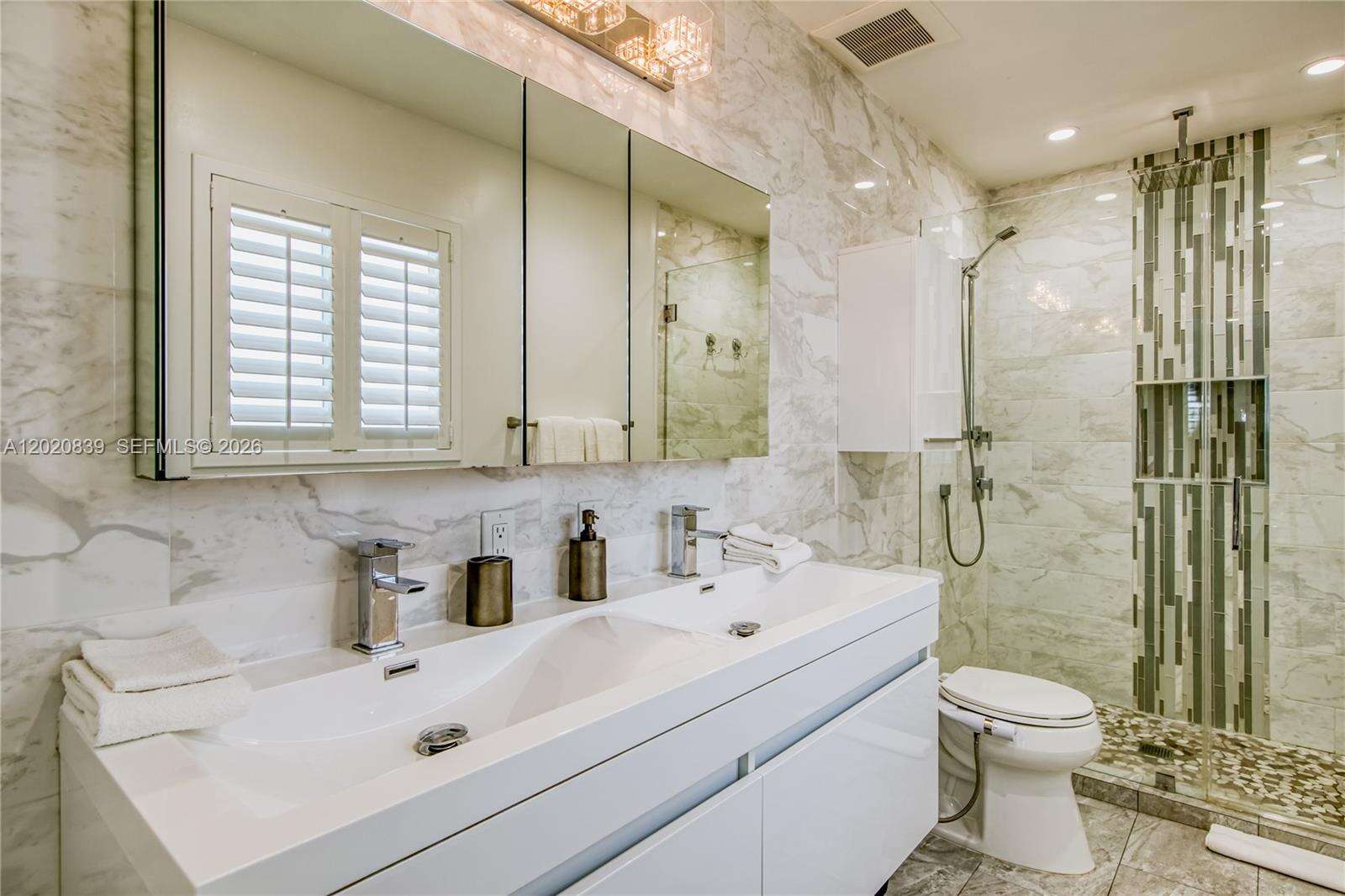 1239 Washington St, Hollywood, FL 33019 - For Rent photo 20