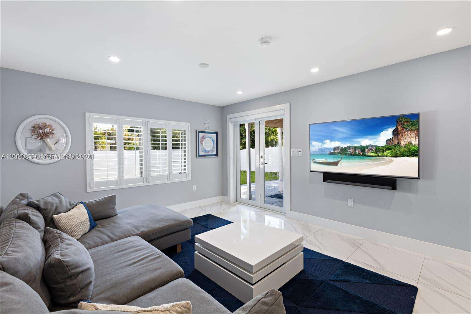 1239 Washington St, Hollywood, FL 33019 - For Rent photo 6