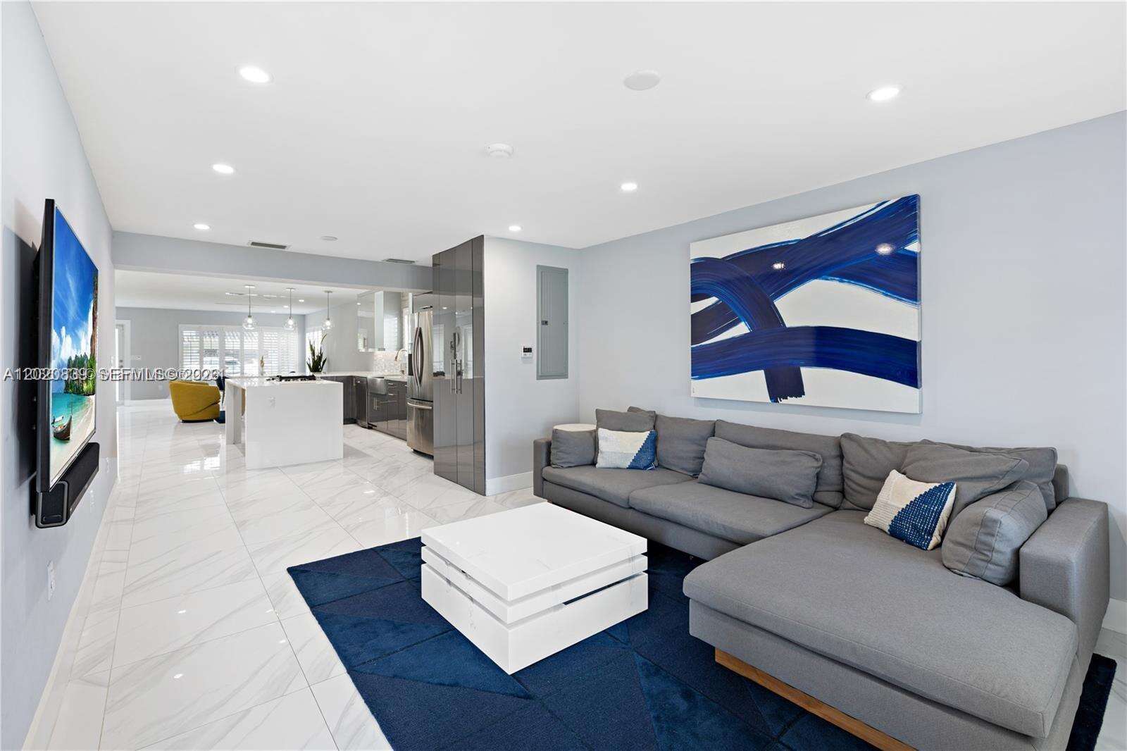 1239 Washington St, Hollywood, FL 33019 - For Rent photo 7