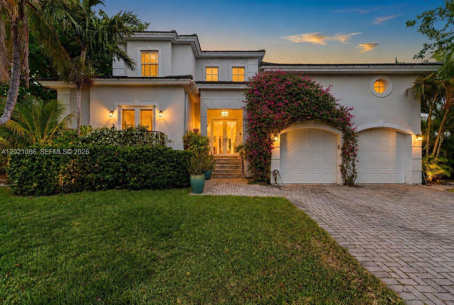 442 Ridgewood Rd, Key Biscayne, FL 33149 - For Rent photo 2