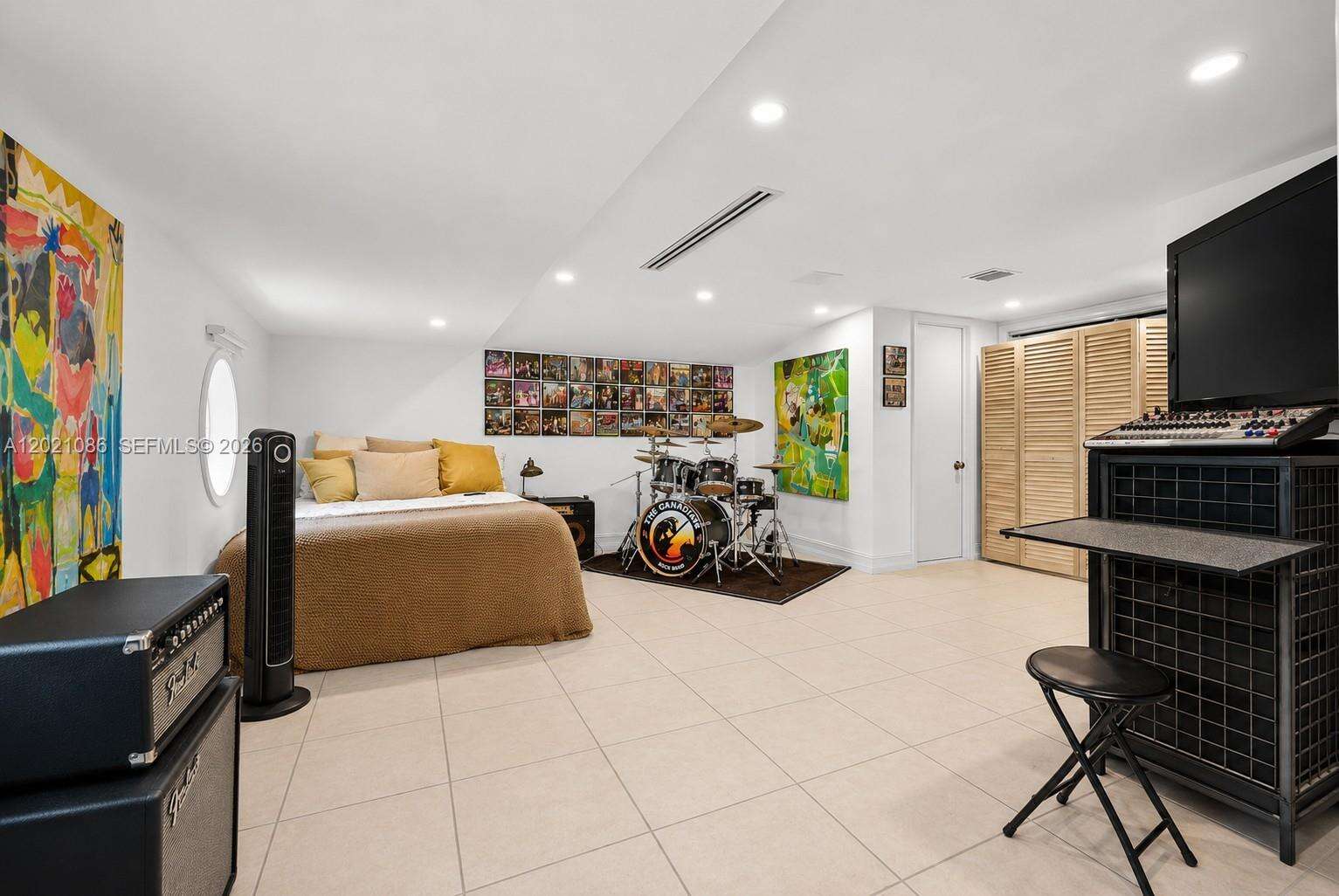 442 Ridgewood Rd, Key Biscayne, FL 33149 - For Rent photo 29