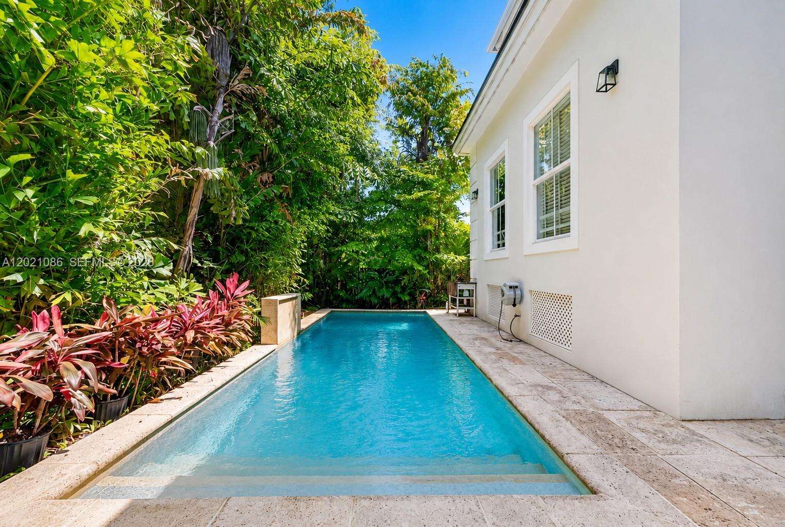 442 Ridgewood Rd, Key Biscayne, FL 33149 - For Rent photo 9