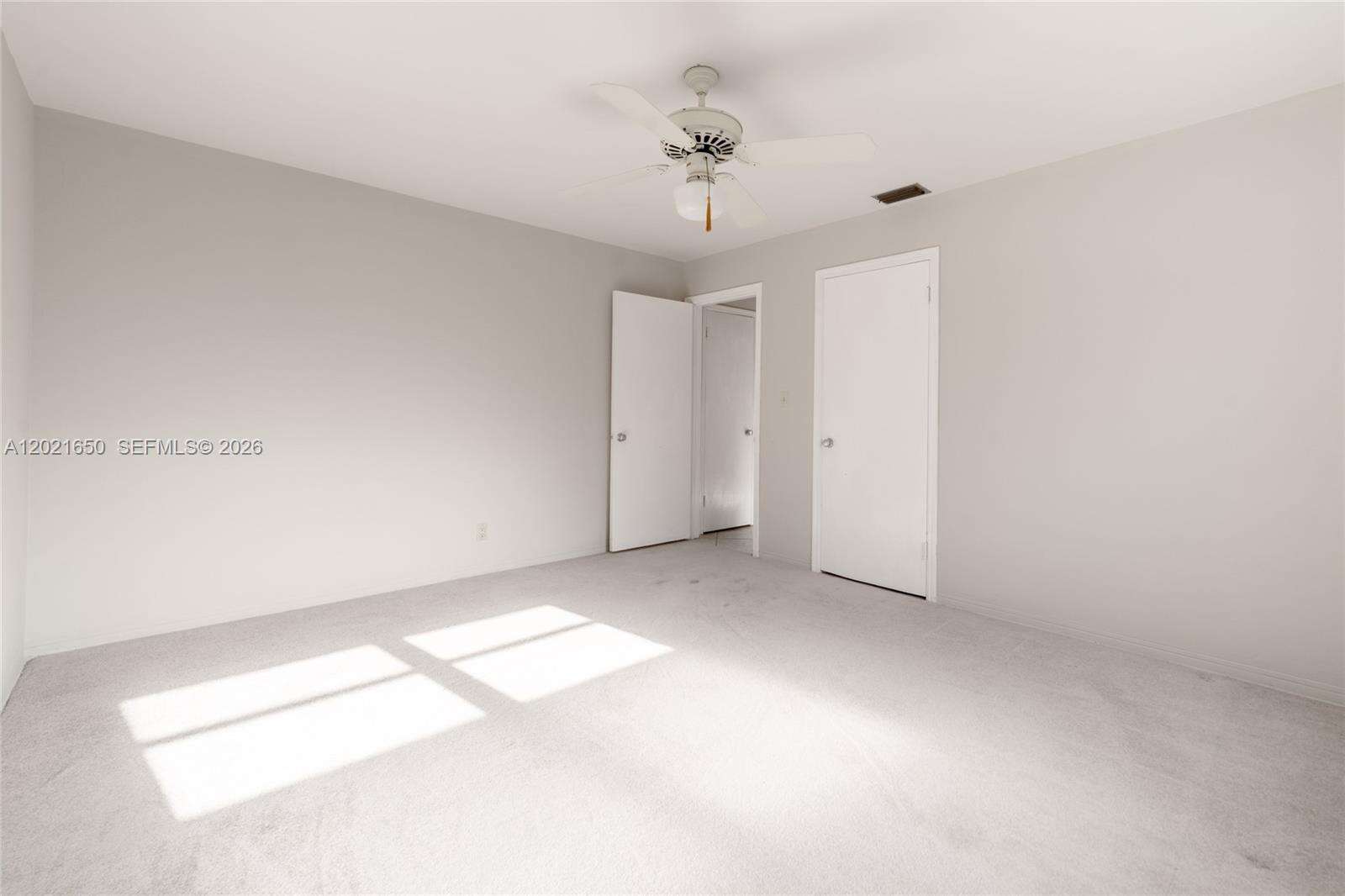 947 Lincoln St, Hollywood, FL 33019 - For Rent photo 16